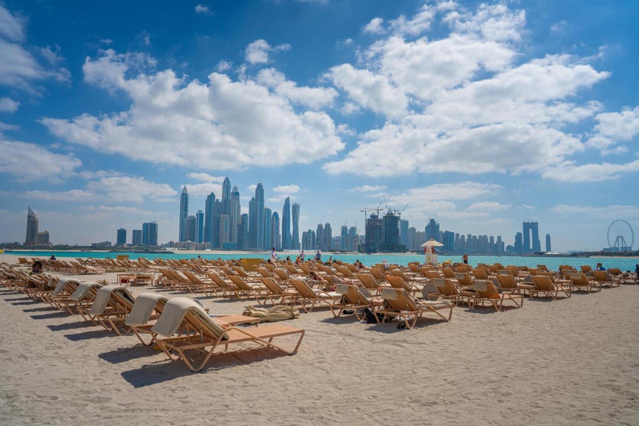 Gorgeous 2Br In Fairmont Apartment Dubai Exterior photo