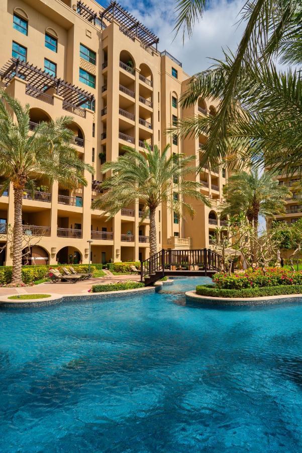 Gorgeous 2Br In Fairmont Apartment Dubai Exterior photo